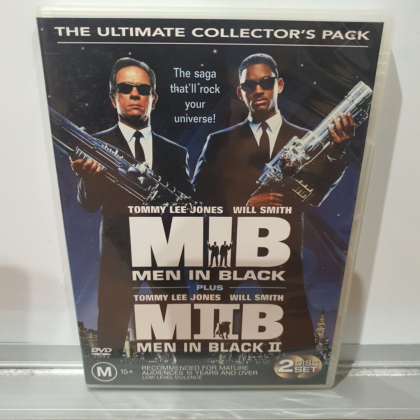 MEN IN BLACK 1 & 2